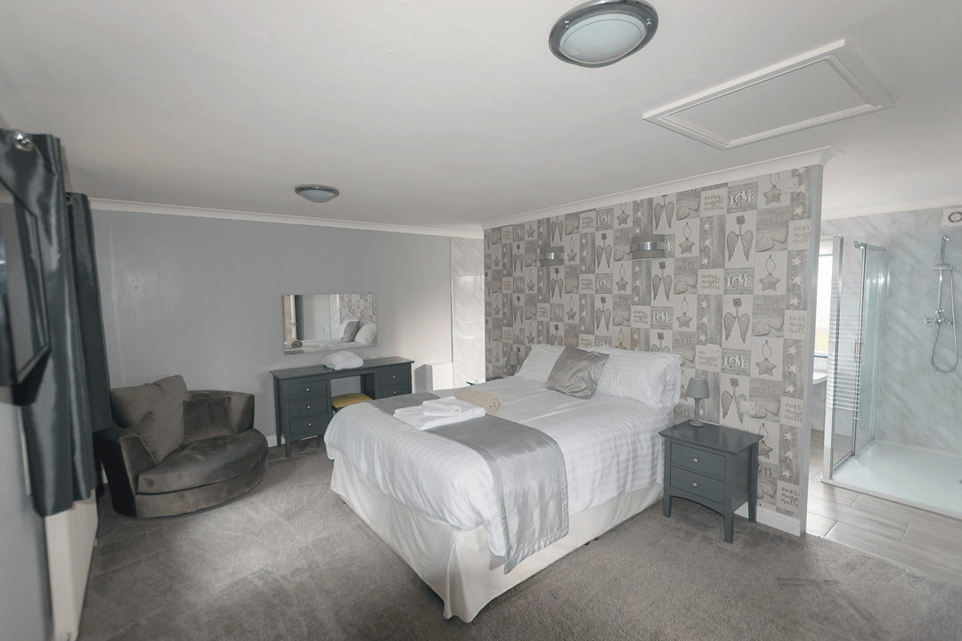 Chatsworth Hot Tub Lodges, Peak District Longnor Wood